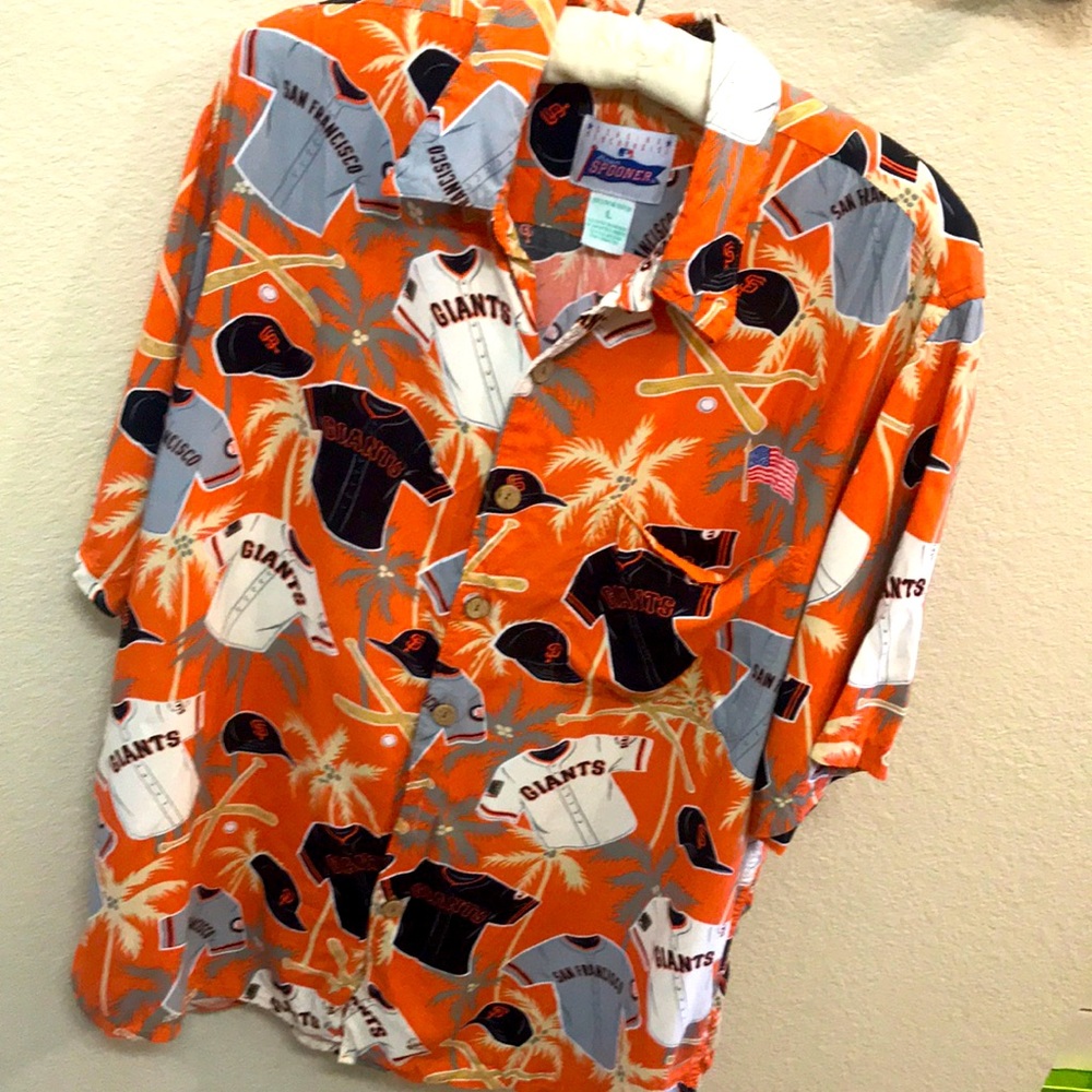 Reyn Spooner Large Giants Hawaiian shirt